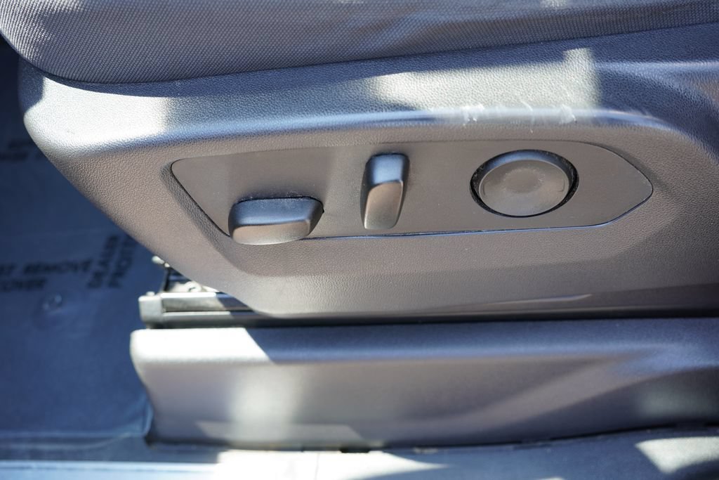 2024 Chevrolet Silverado 1500 LT - Photo 22