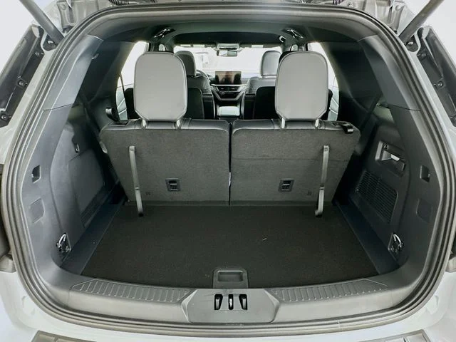 New 2026 Ford Explorer ST-Line
