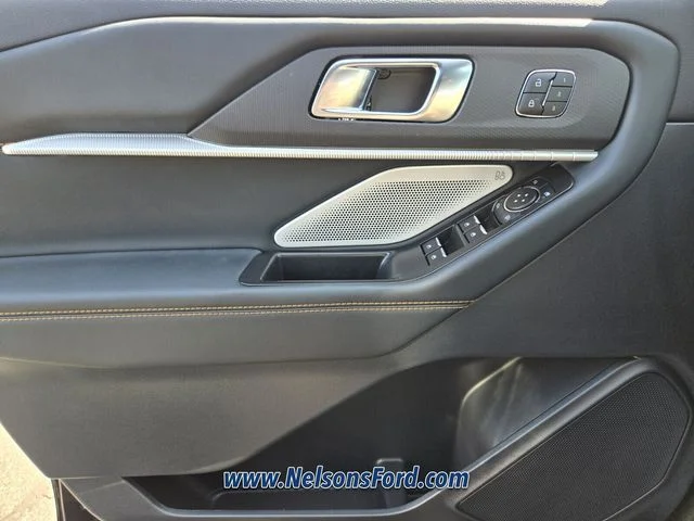 New 2026 Agate Black Metallic Ford Tremor® image 15