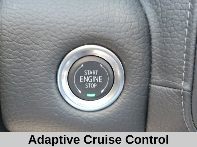 Used 2024 Summit White GMC Denali image 12