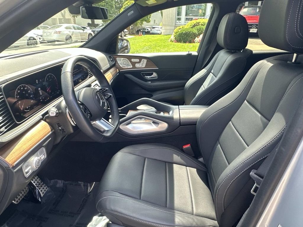 Certified Used 2025 Cirrus Silver Metallic Mercedes-Benz GLS 450 image 17