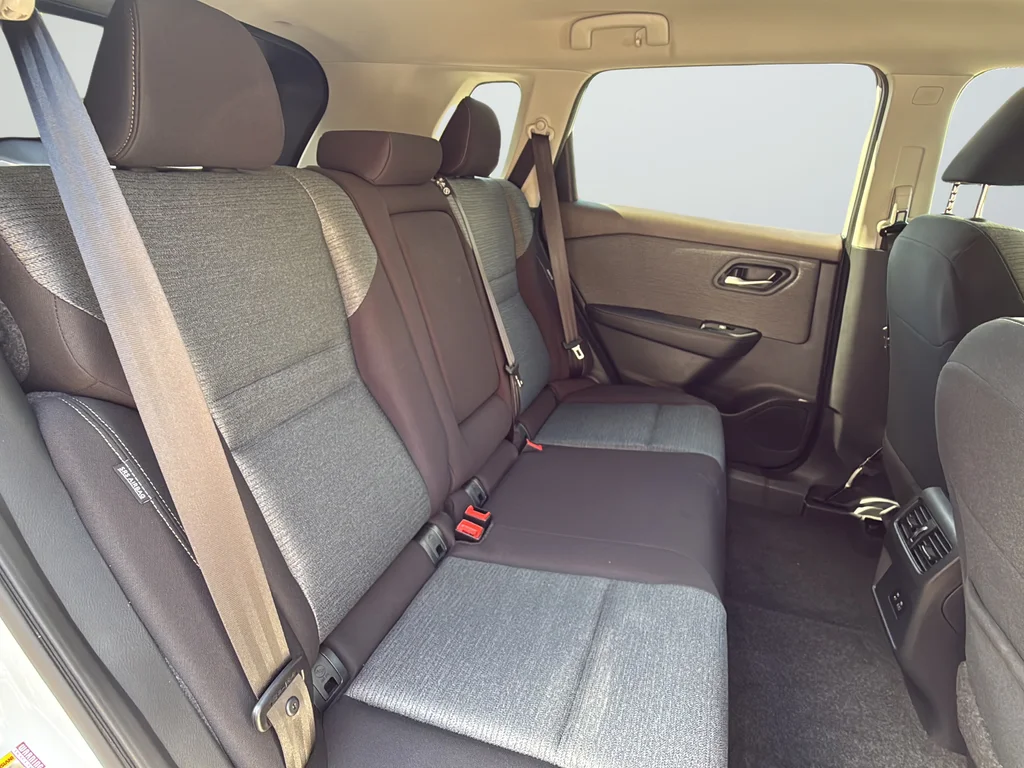 Used 2023 White Nissan SV image 29