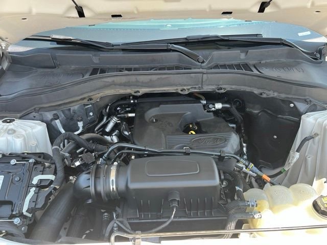 Certified Used 2020 White Ford XLT image 27