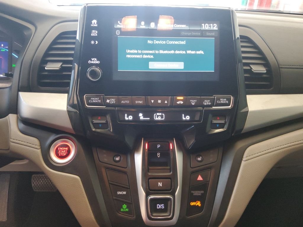 Used 2019  Honda EX image 11