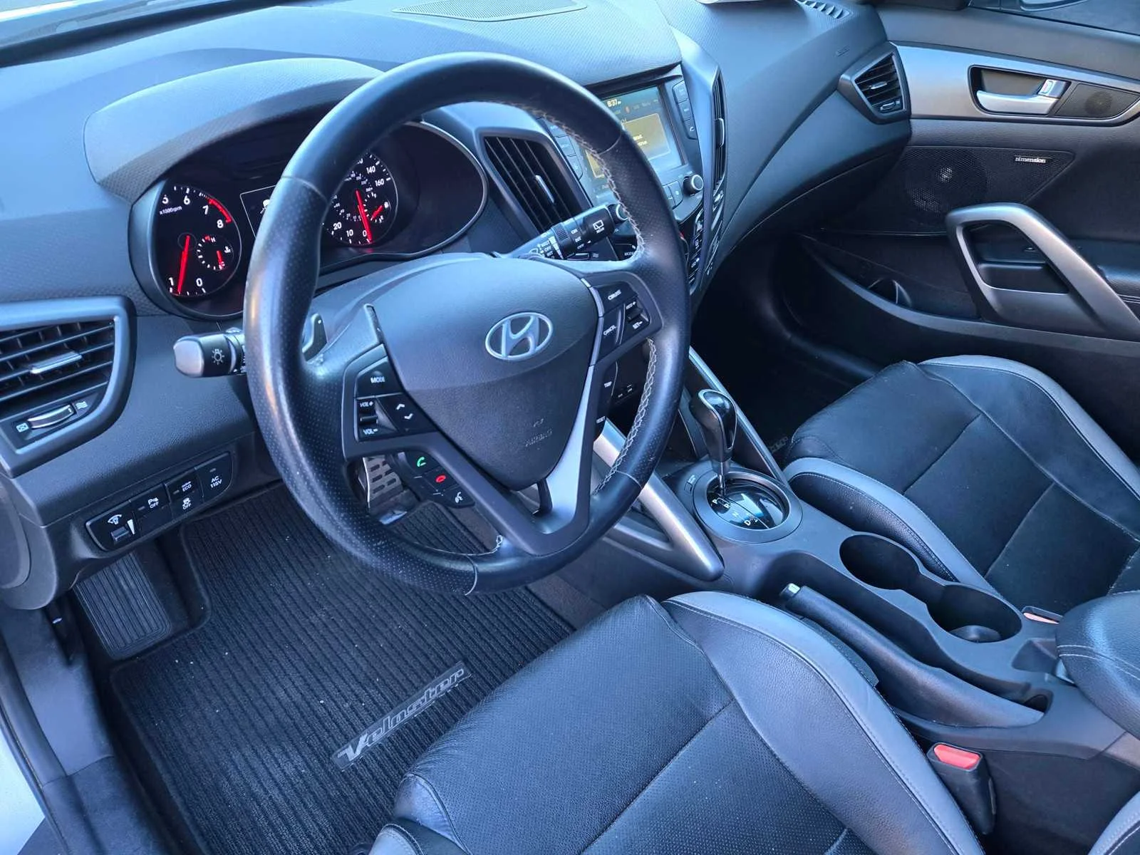 Used 2016  Hyundai Turbo image 11