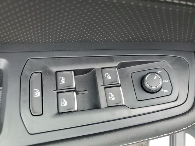 2026 Volkswagen Atlas SE w/Tech - Photo 31