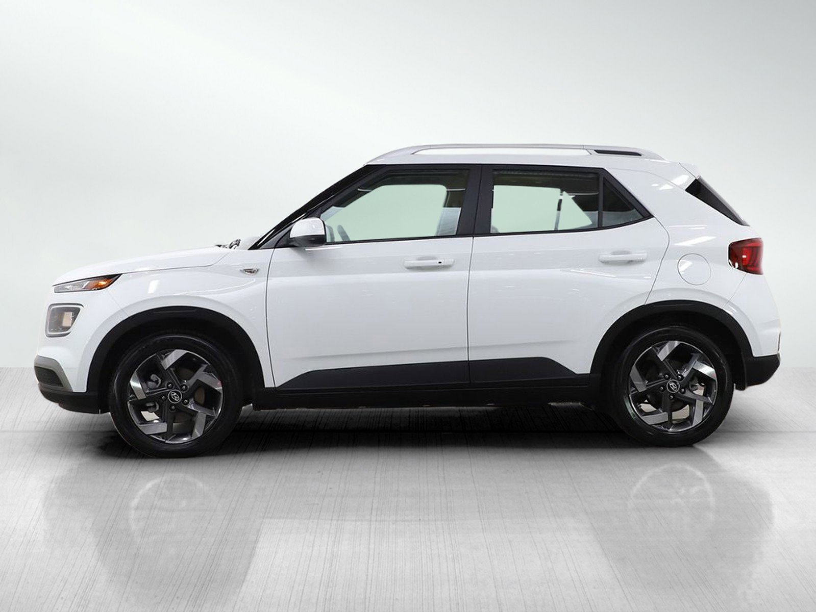 Certified 2026 Hyundai Venue SEL with VIN KMHRC8A32TU427050 for sale in Minneapolis, Minnesota