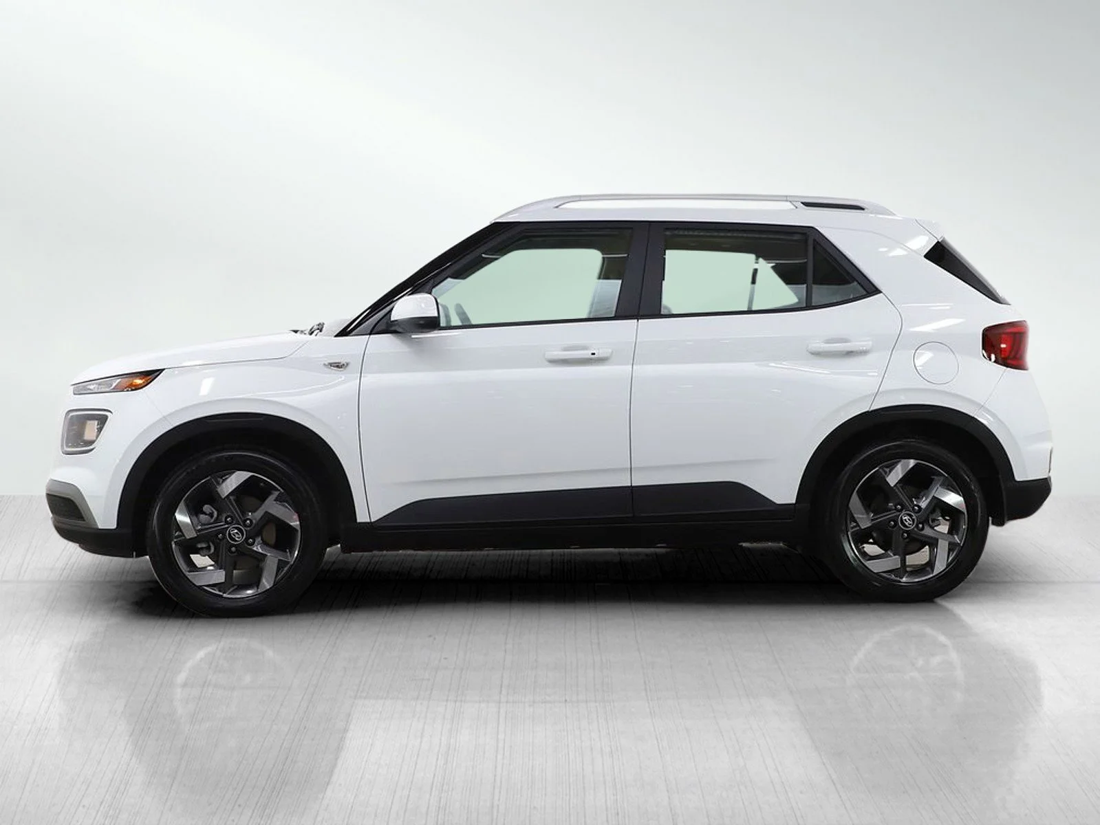 Certified 2026 Hyundai Venue SEL with VIN KMHRC8A32TU427050 for sale in Minneapolis, Minnesota