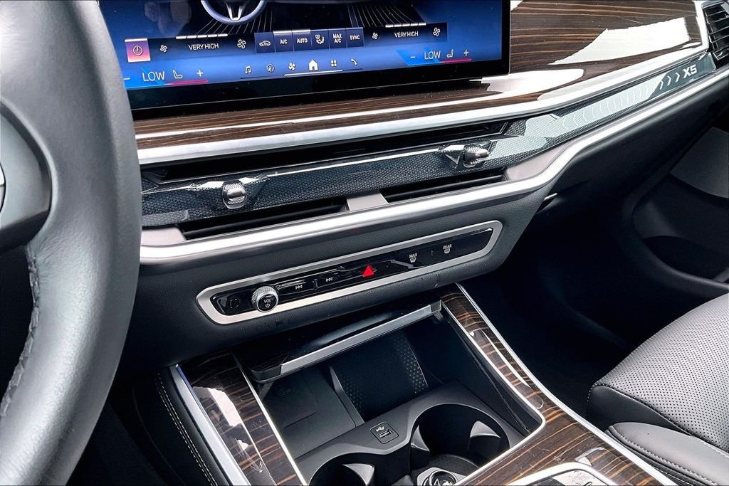 2026 BMW X5 40i - Photo 18