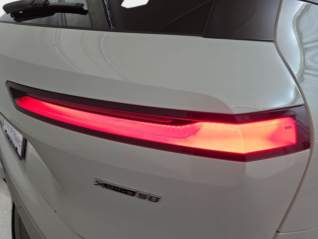 Certified Used 2024 White BMW xDrive50 image 31