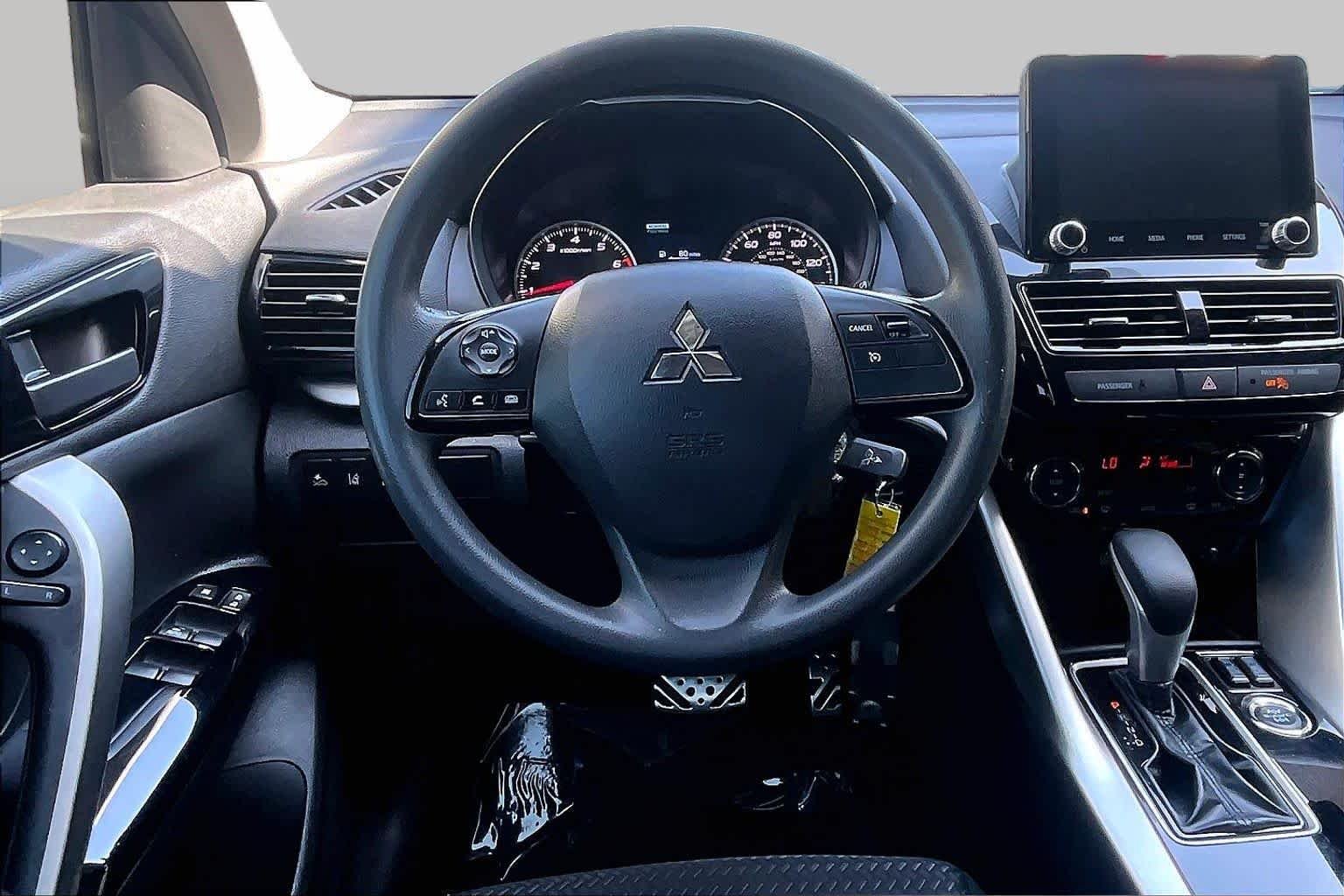 Pre-Owned 2023 Mitsubishi Eclipse Cross LE