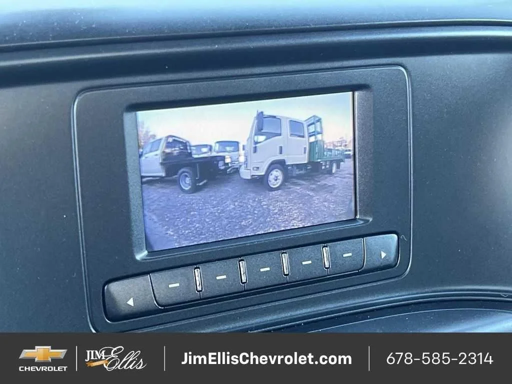 New 2024 Summit White Chevrolet Work Truck image 22