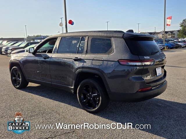 Used 2023 Gray Jeep Limited image 11