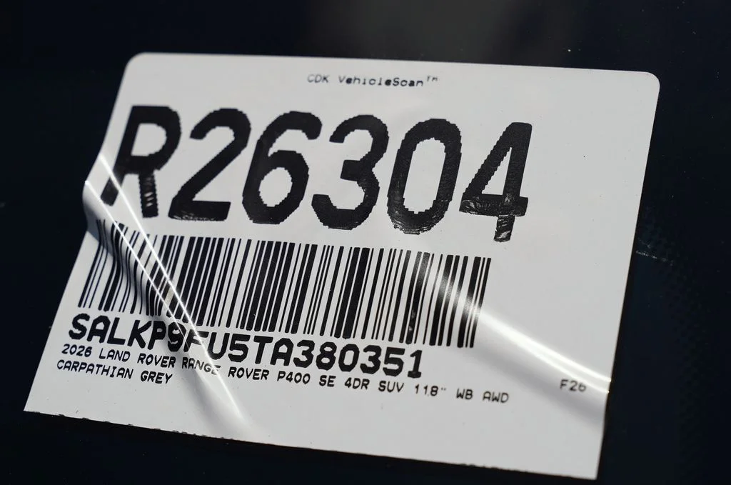 New 2026 Carpathian Grey Land Rover SE image 36
