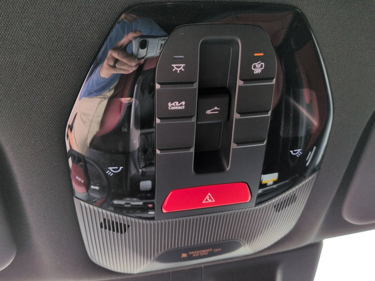 New 2026 Interstellar Gray Kia GT-Line image 23