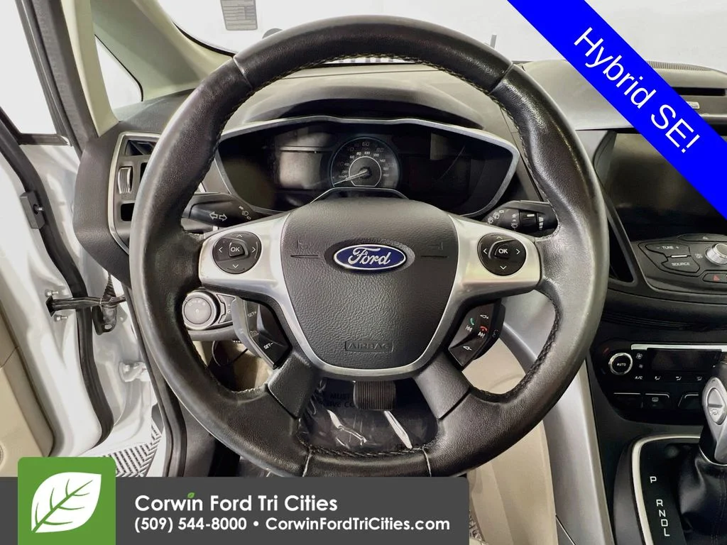 Used 2013 Oxford White Ford SE image 8