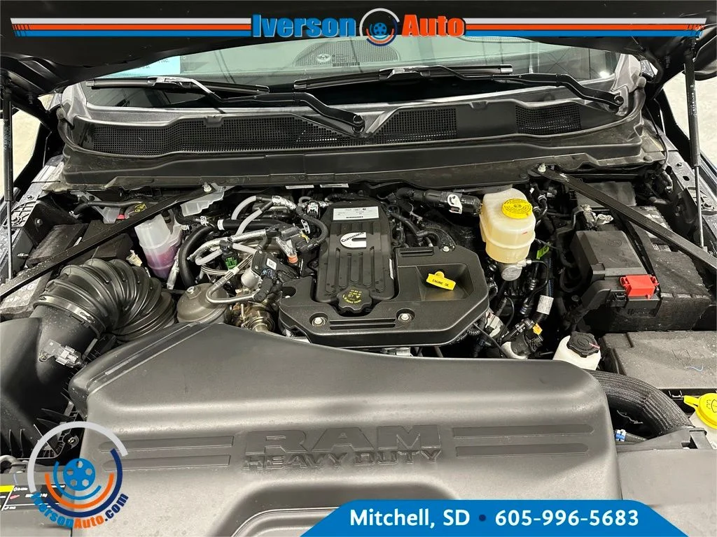 New 2026 Forged Blue Metallic Exterior Paint RAM Laramie image 10