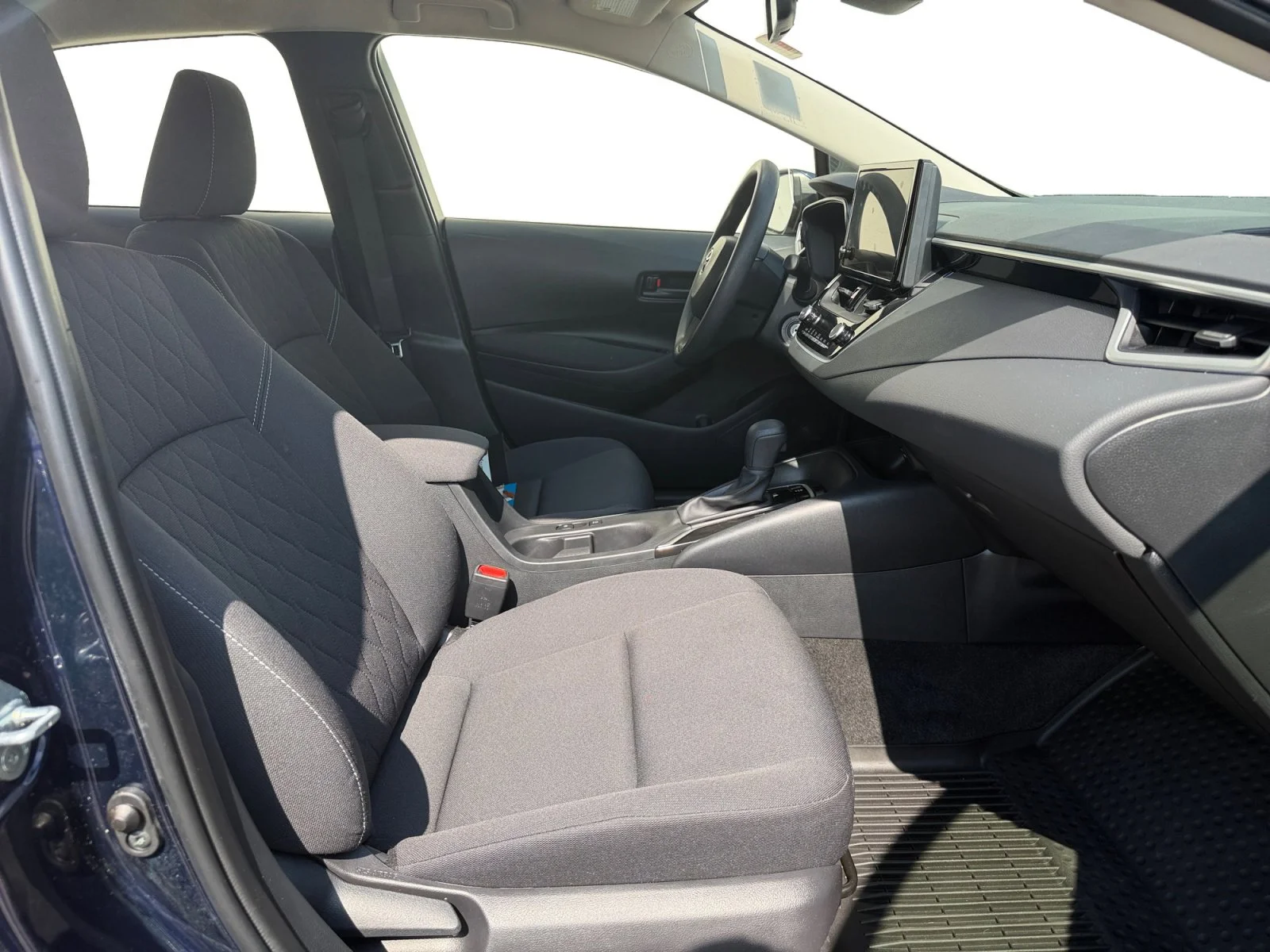 Used 2024 Blueprint Toyota LE image 28
