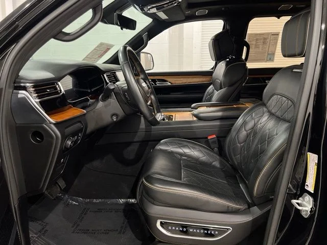 Used 2022 Black Jeep Series III image 10
