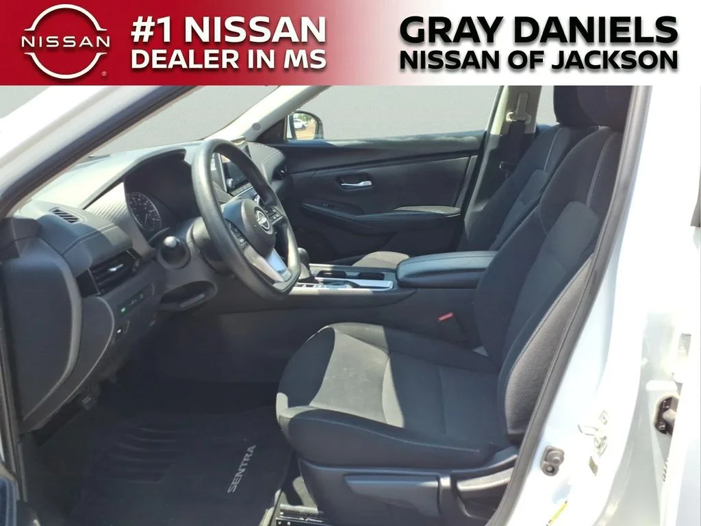 Used 2024 White Nissan SV image 22
