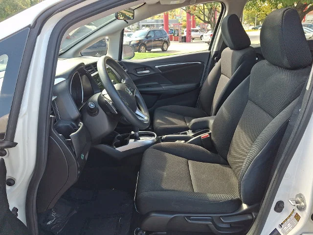 Used 2017 White Honda EX image 13