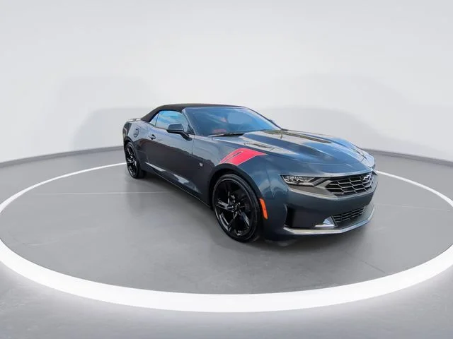 Used 2023 Gray Chevrolet 3LT image 2