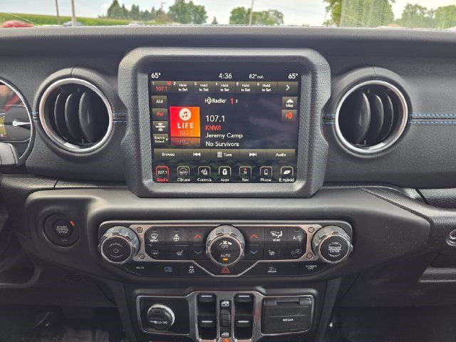 Certified Used 2023 Bright White Clearcoat Jeep Rubicon image 32