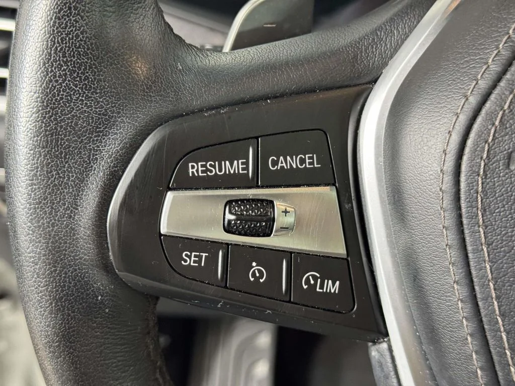 Certified Used 2023 White BMW xDrive40i image 22