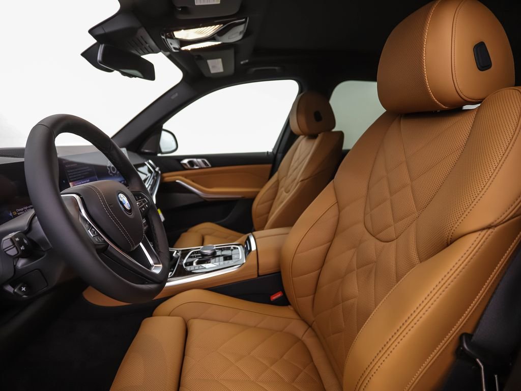 New 2026 Gray Metallic BMW xDrive50e image 11