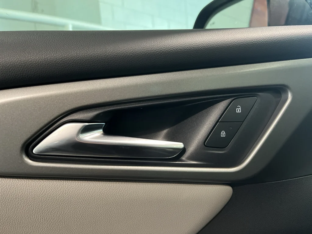 2026 Chevrolet Traverse LT - Photo 28