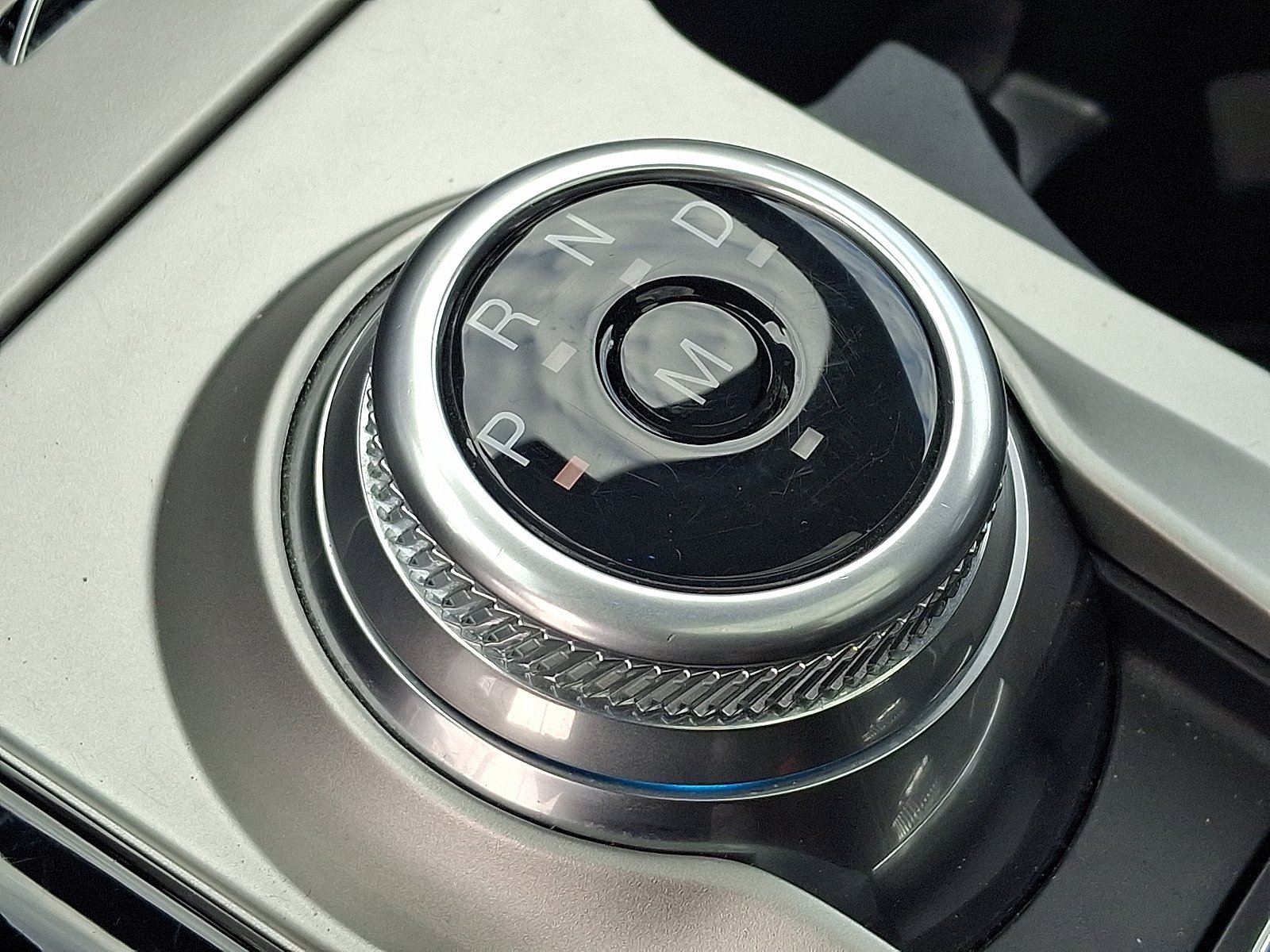 2022 Ford Explorer ST - Photo 15