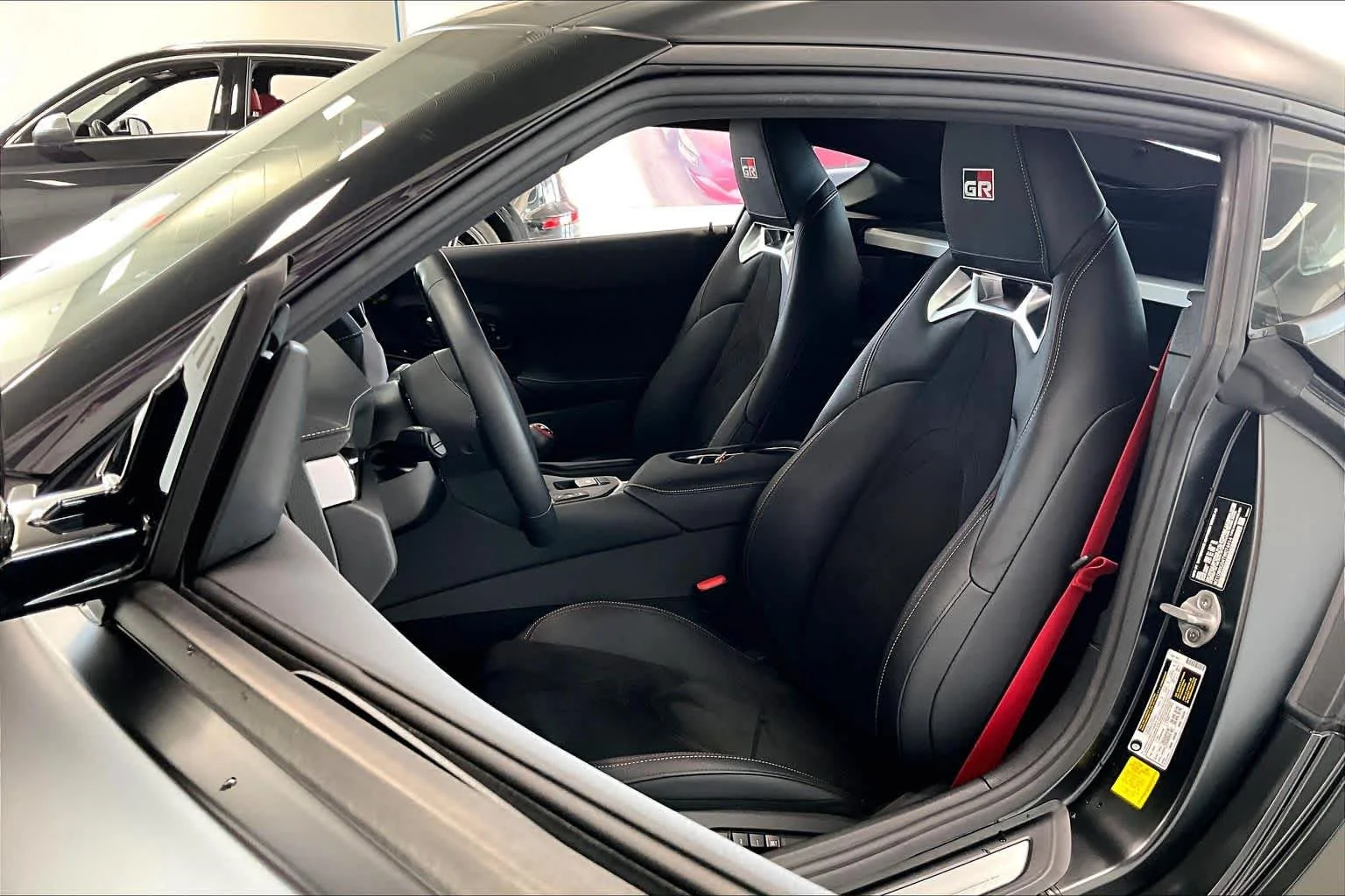 2026 Toyota Supra MKV Final Edition - Photo 10