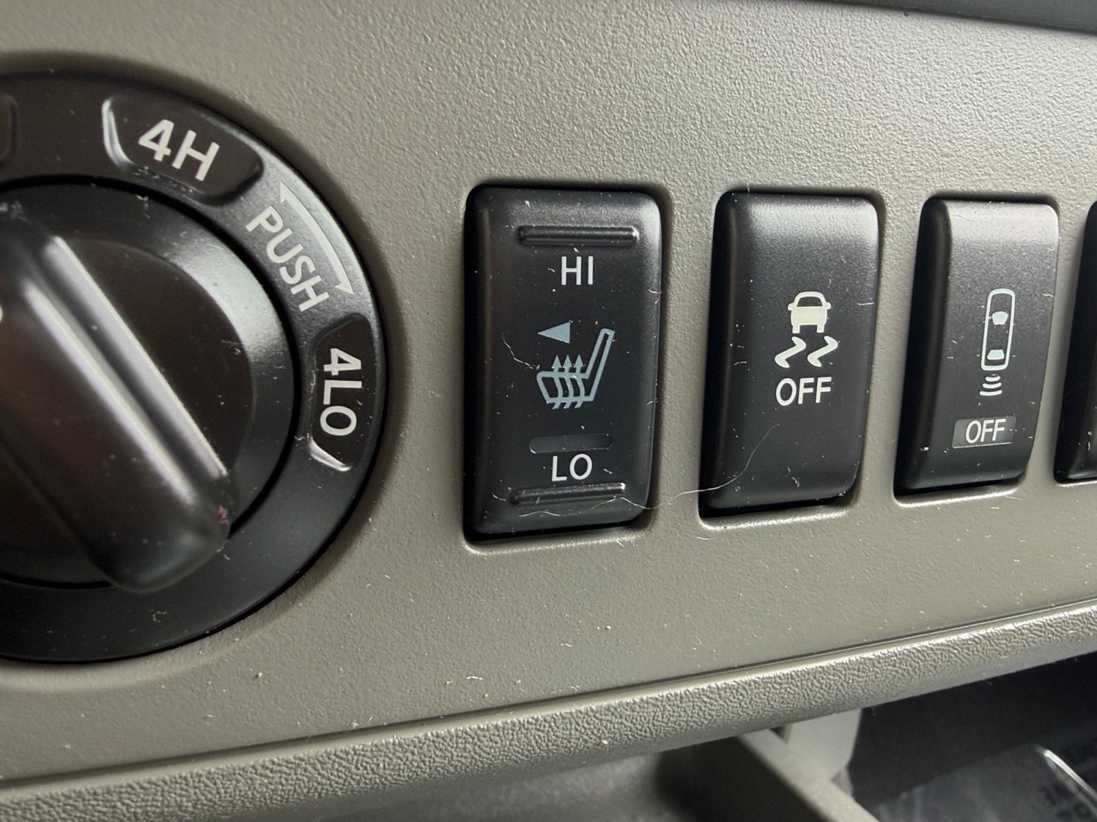 Used 2020 Arctic Blue Metallic Nissan SV image 22