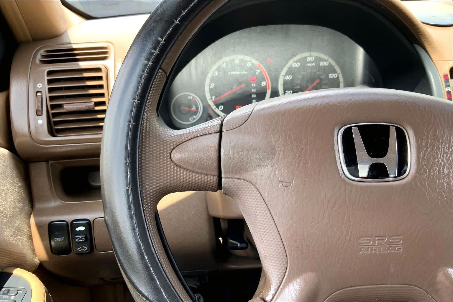 Used 2004 Satin Silver Metallic Honda EX image 20