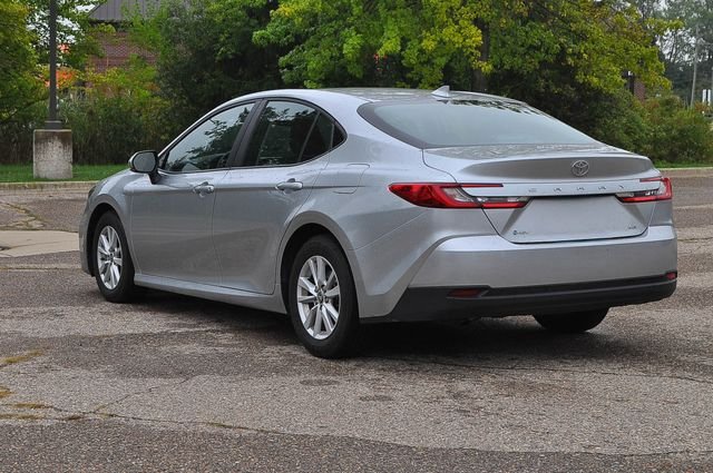 Used 2026 Silver Toyota LE image 5