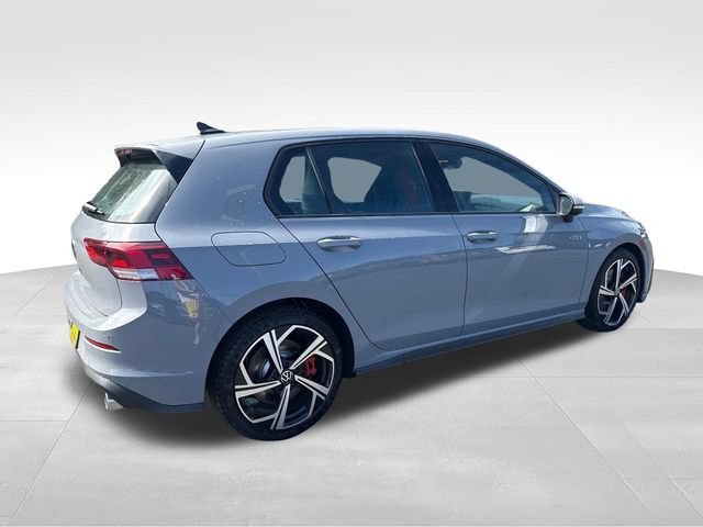 New 2026 Moonstone Gray Volkswagen SE image 7