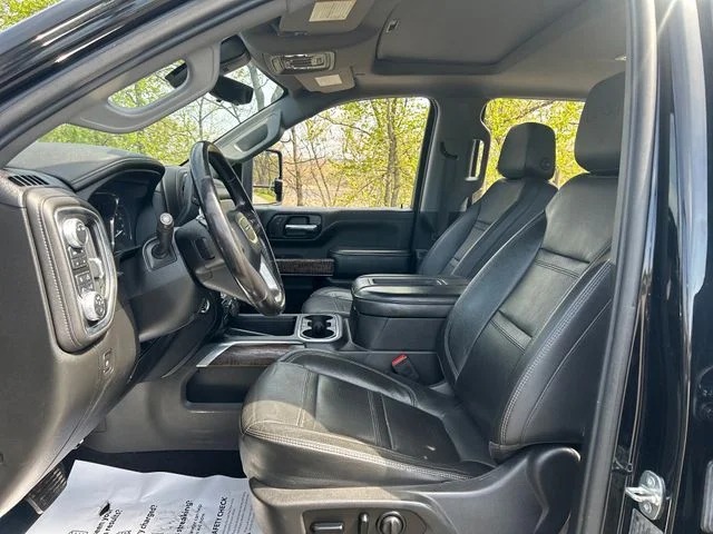 Used 2020 Black GMC Denali image 9