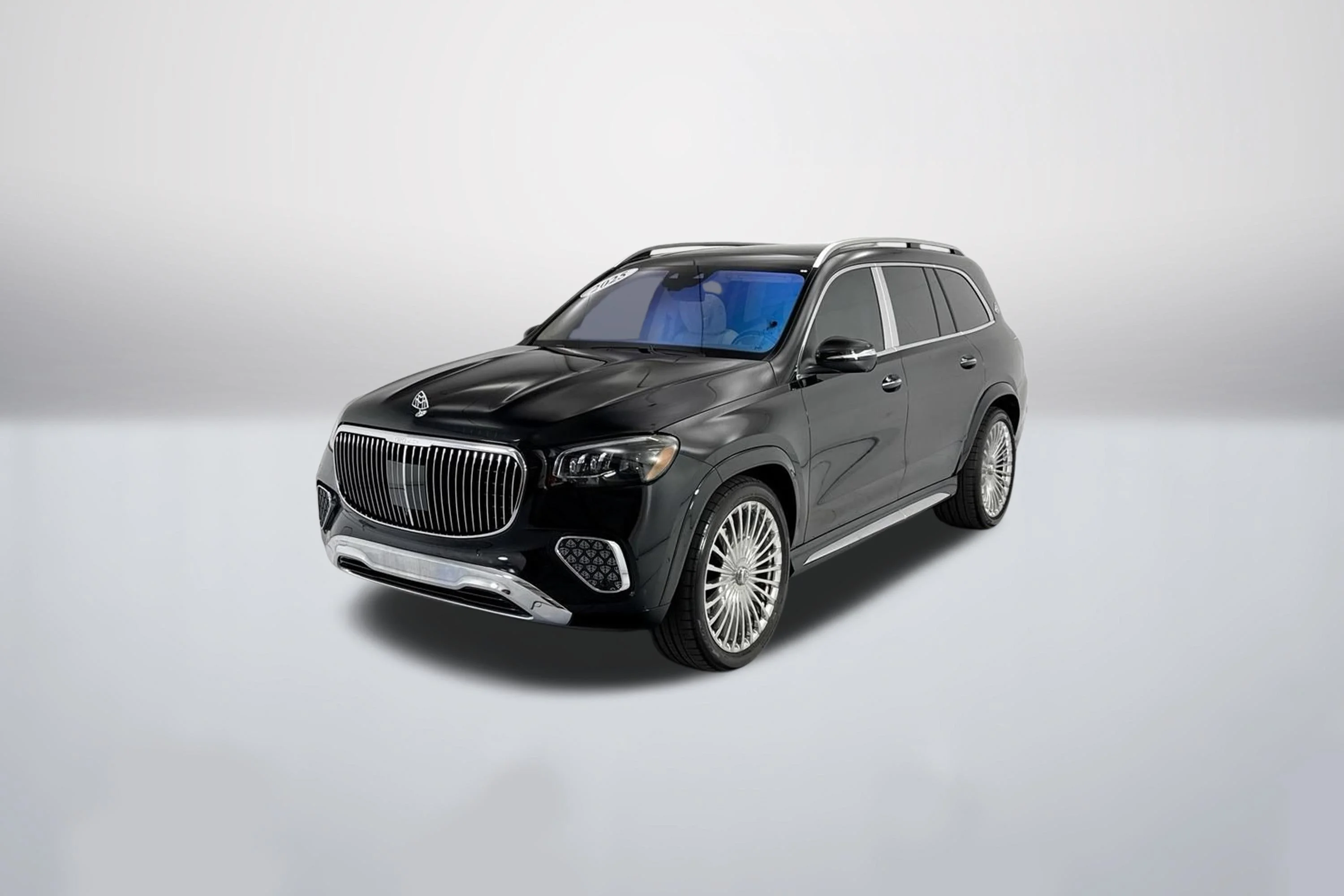 Used 2025  Mercedes-Benz Maybach GLS 600 image 1