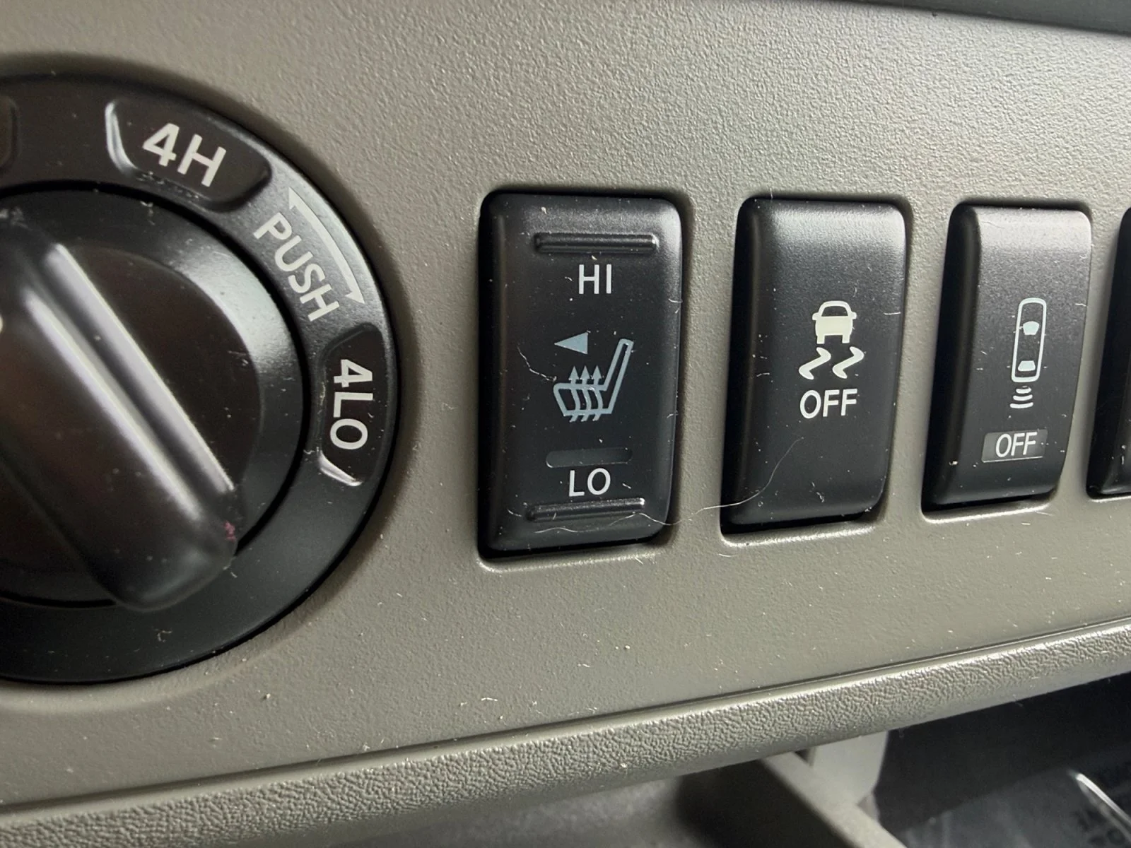 Used 2020 Arctic Blue Metallic Nissan SV image 22
