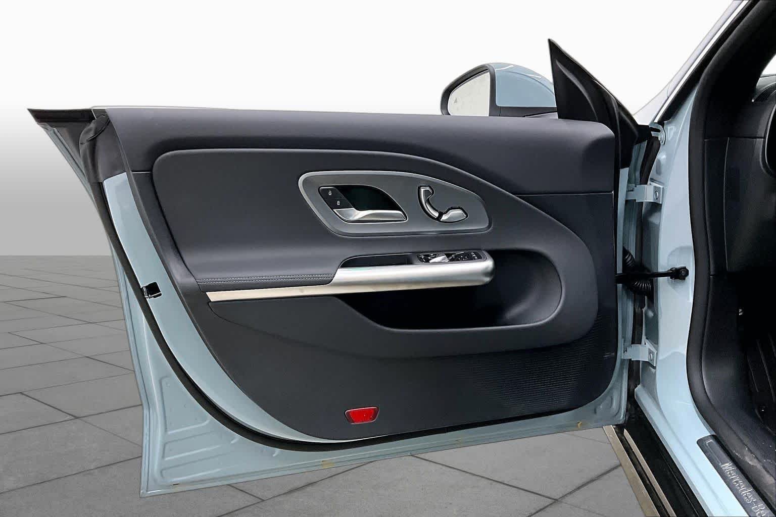 New 2027 Liquid Crystal Green Mercedes-Benz CLA 220 Hybrid image 10