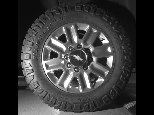 Used 2024 Lakeshore Blue Metallic Chevrolet High Country image 9