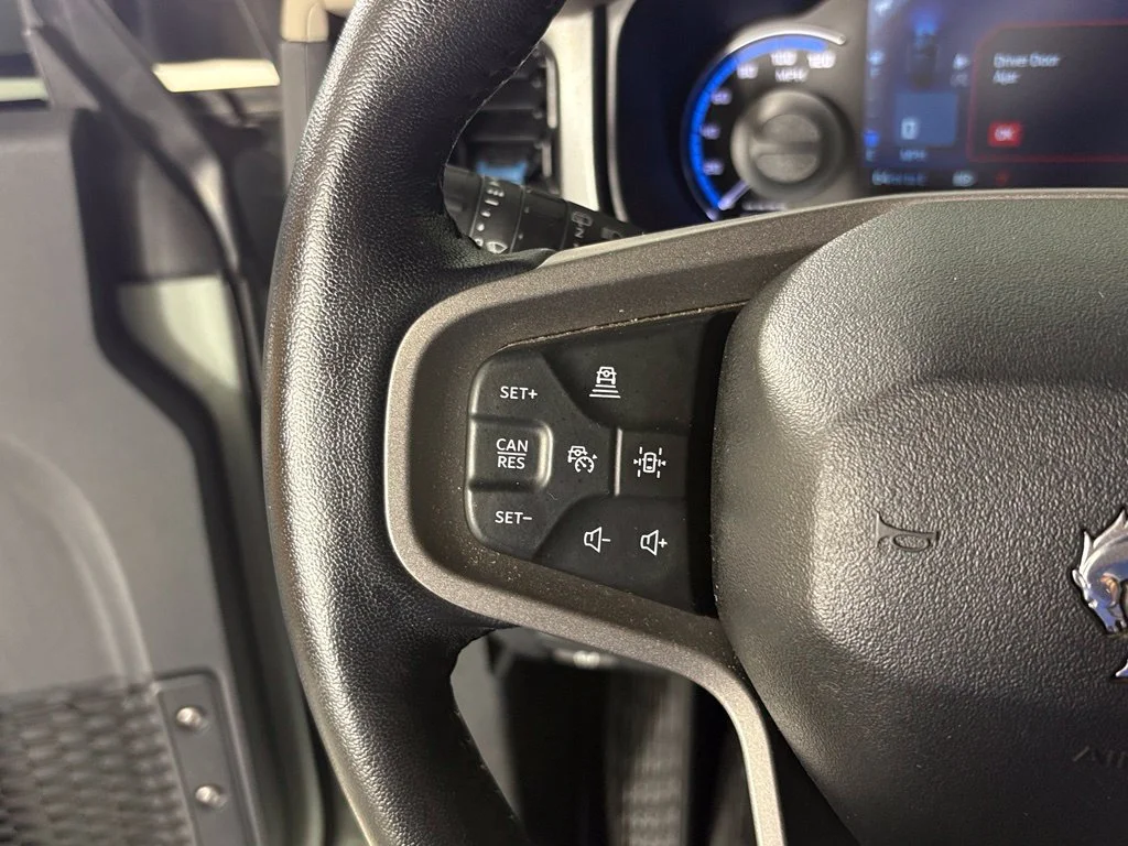 Used 2022 Green Ford Wildtrak image 19