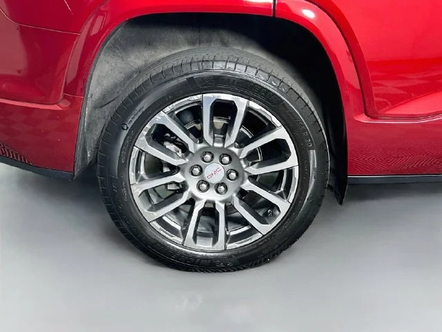 Used 2023 Red GMC Denali image 38