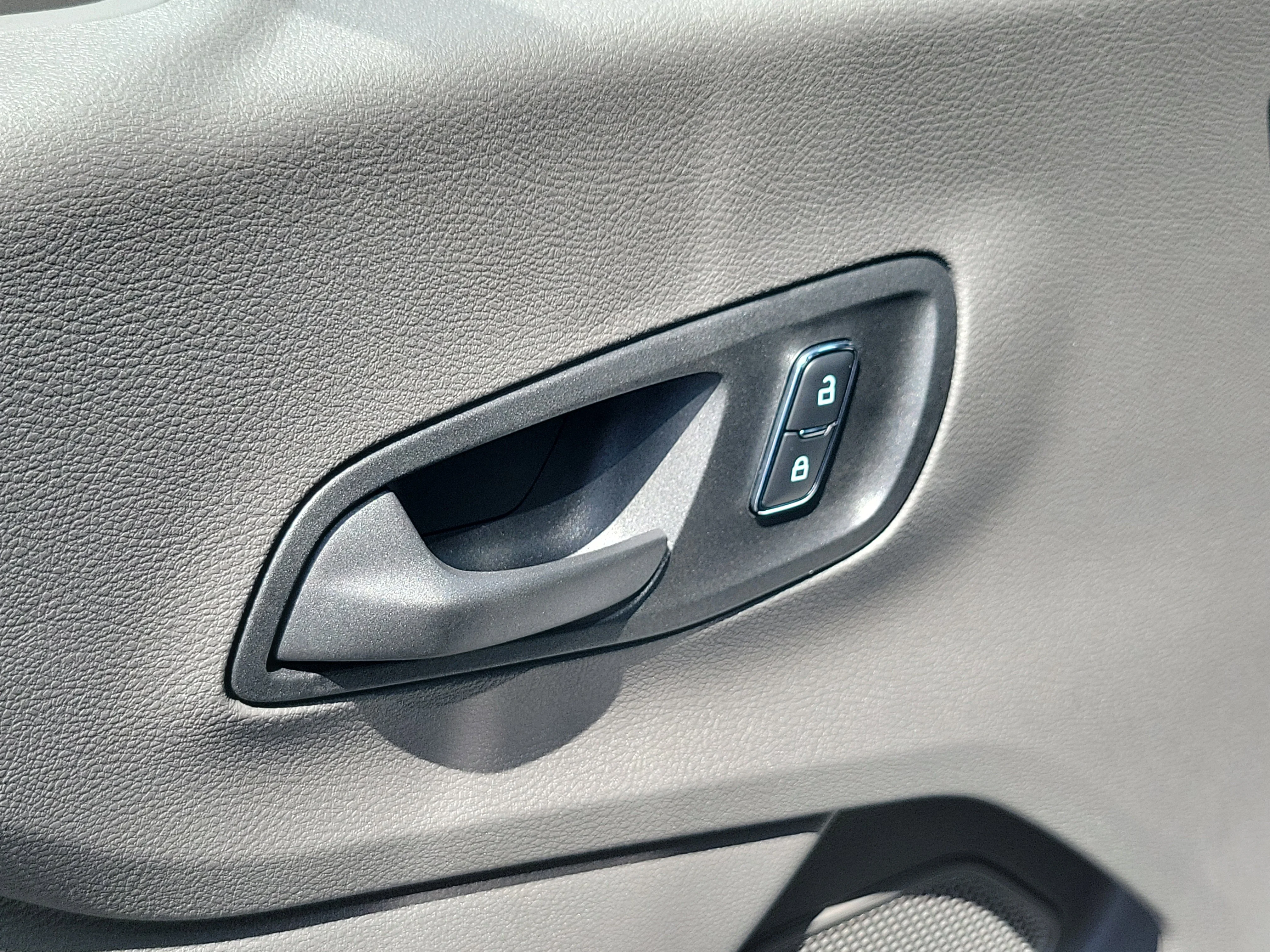 2025 Ford Transit Passenger Van XL - Photo 15
