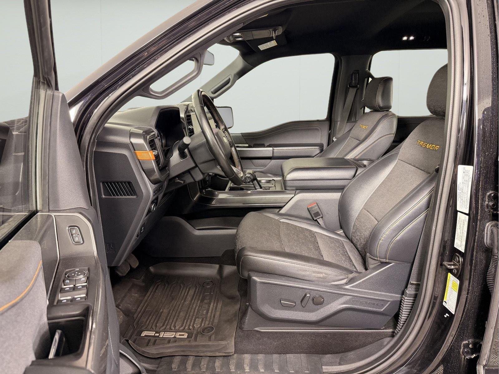 Used 2023 Agate Black FORD TREMOR image 12