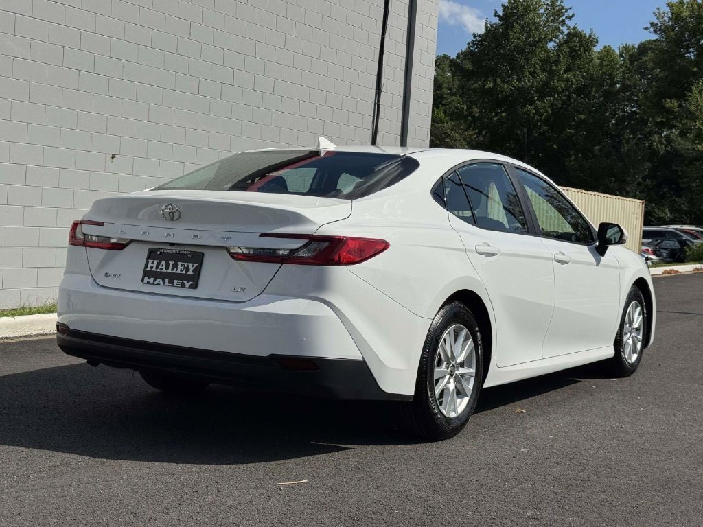Used 2026 White Toyota LE image 22