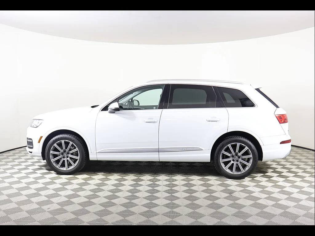 Used 2018 Carrara White Audi 2.0T quattro Premium Plus image 3