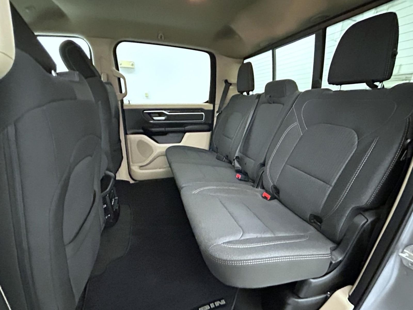 Used 2020 Silver Ram Big Horn/Lone Star image 19