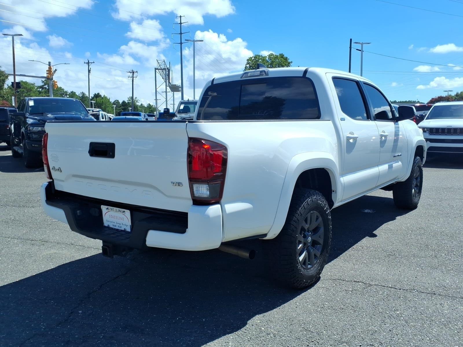 Used 2023 Ice Cap Toyota SR5 image 2