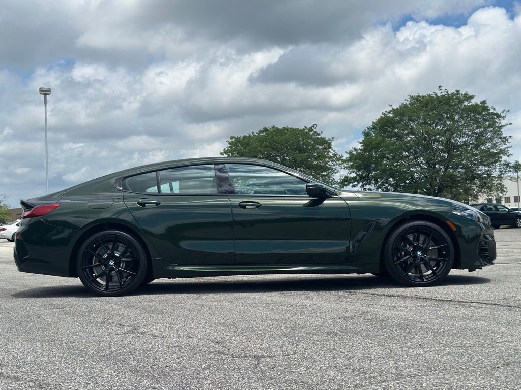 2026 BMW 8 Series 840i - Photo 8